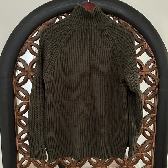 Lululemon Bring The Cozy Turtleneck - Picture 6 of 7